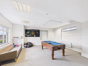 Top Floor- click for photo gallery